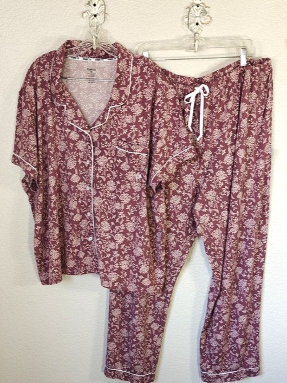 Born 3X Pajama Set Soft Jersey Knit Mauve Cream Floral Short Sleeve & Pants